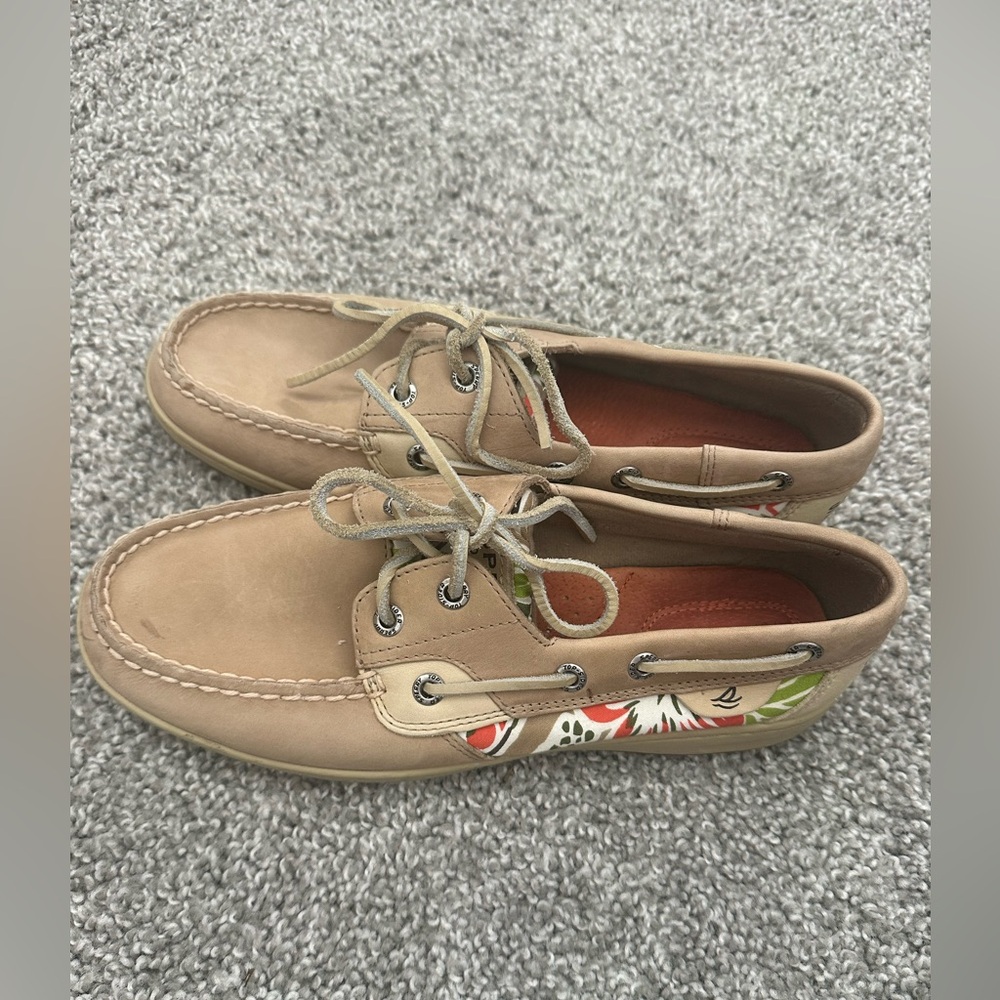 Women’s sperry size 7.5 - Picture 1 of 5
